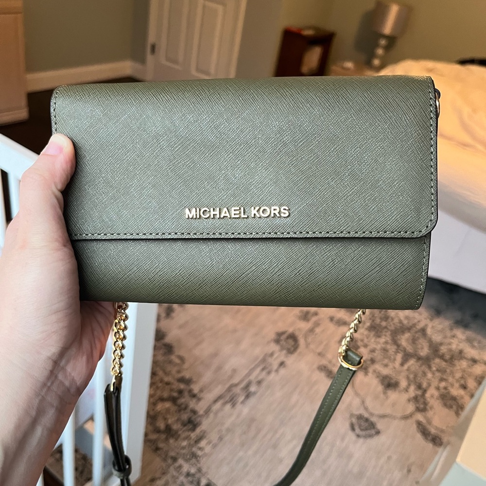 Michael Kors Crossbody Bag